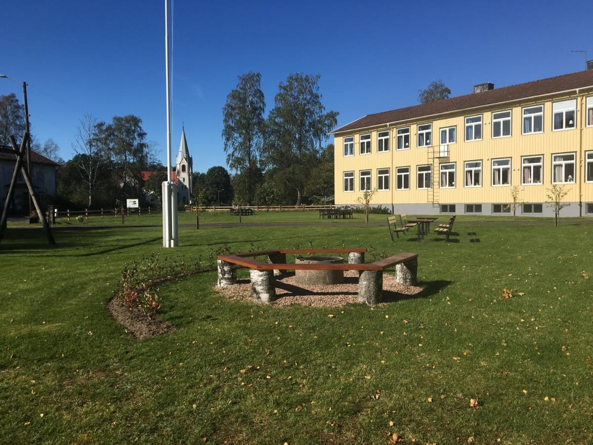 Kalvs Skolhus Hostel Bagian luar foto