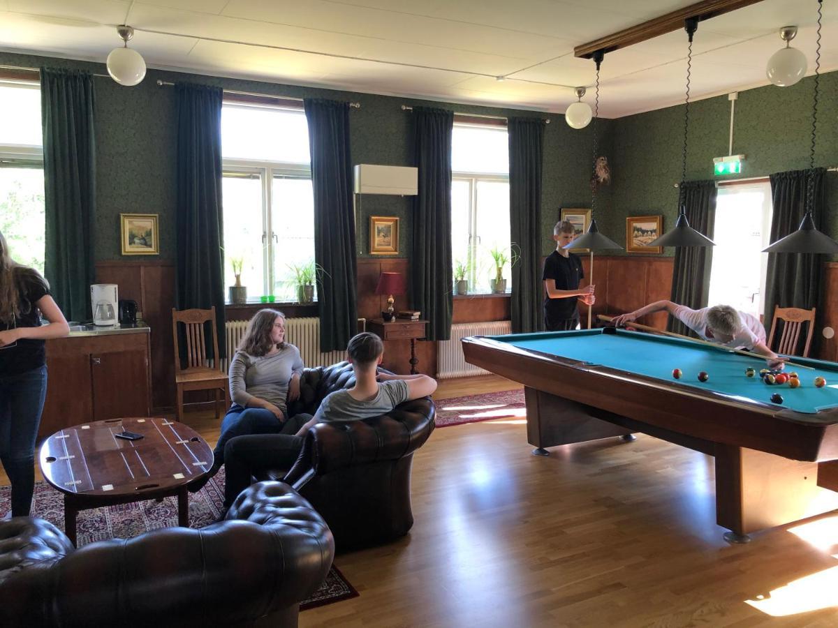 Kalvs Skolhus Hostel Bagian luar foto